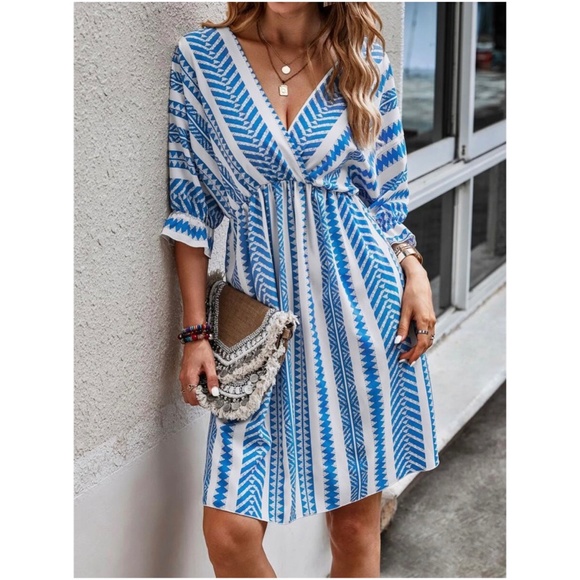 BellanBlue Dresses & Skirts - Boho Stripes Puff Sleeve Mini Dress